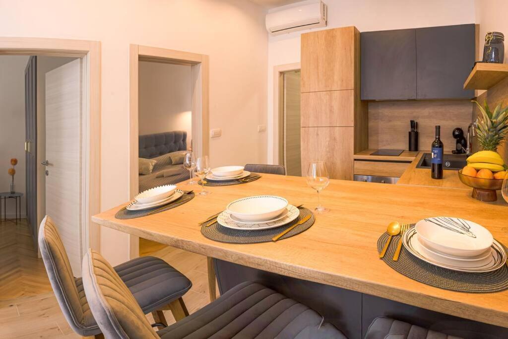 Luksuzni Apartman Ribica U Samom Centru Grada Split Luaran gambar